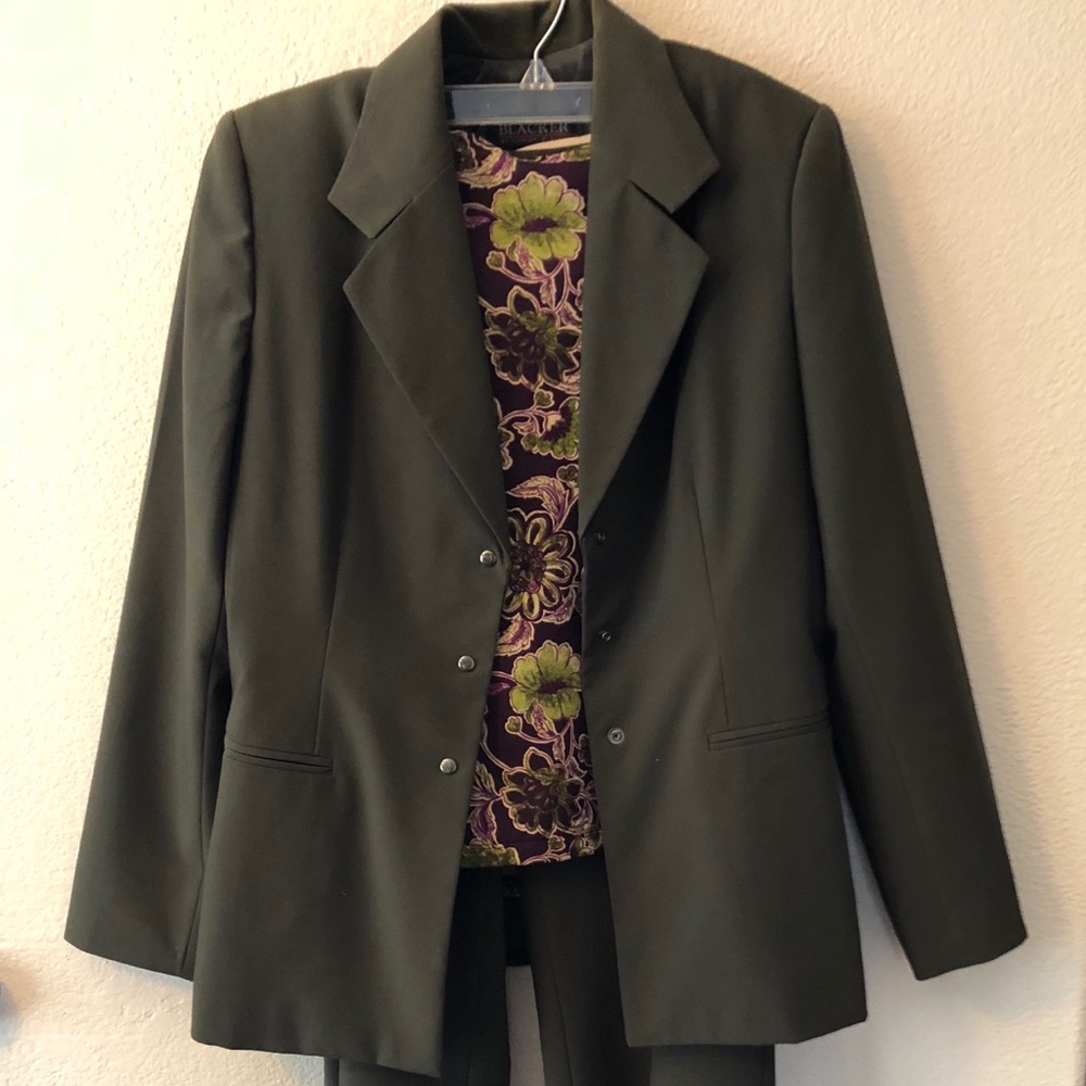 Blacker 3 Pc Pant Suit